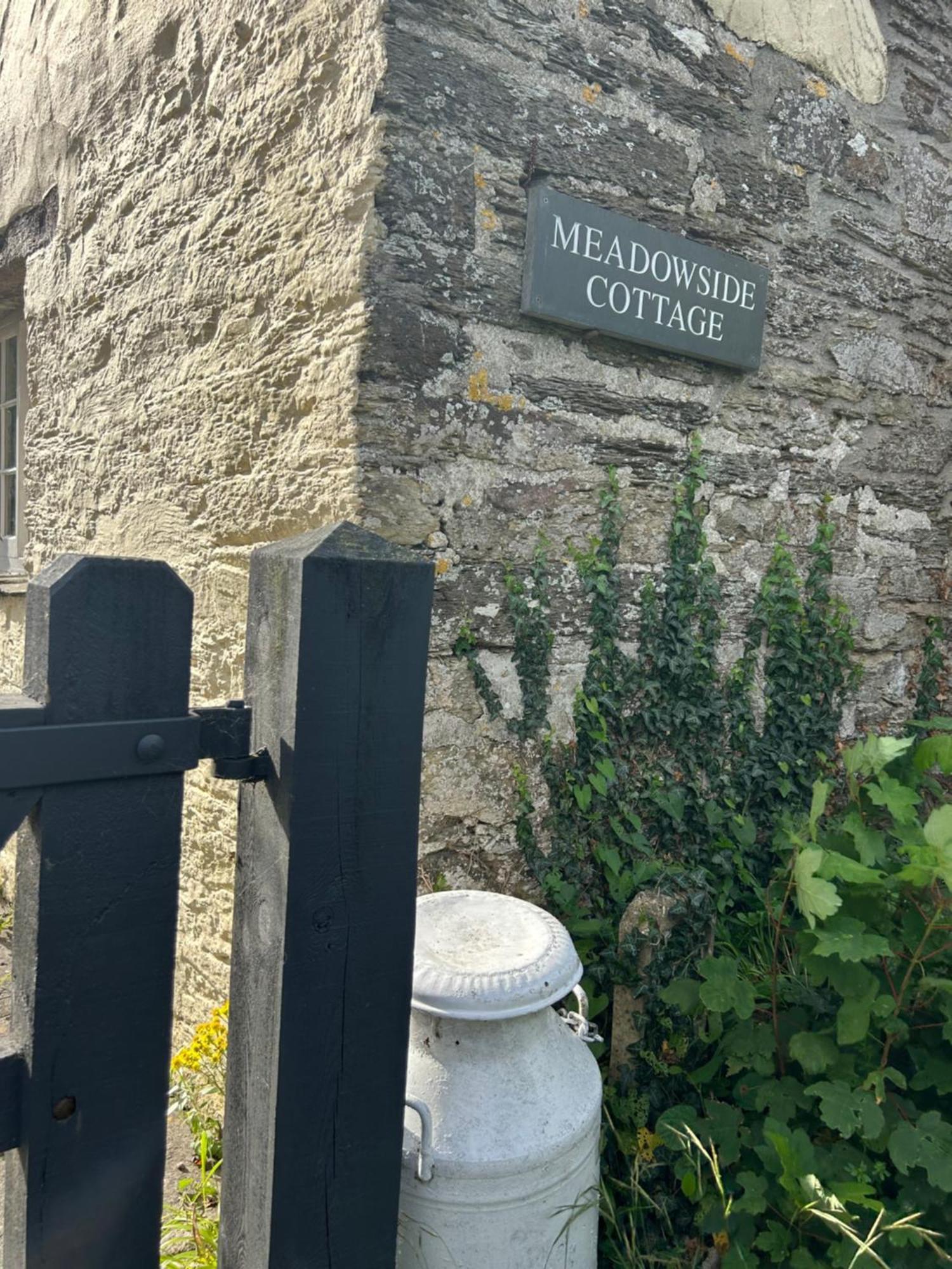 Meadowside Cottage, Characterful Grade 2 Listed Cottage Near To Wadebridge And Padstow Exteriör bild