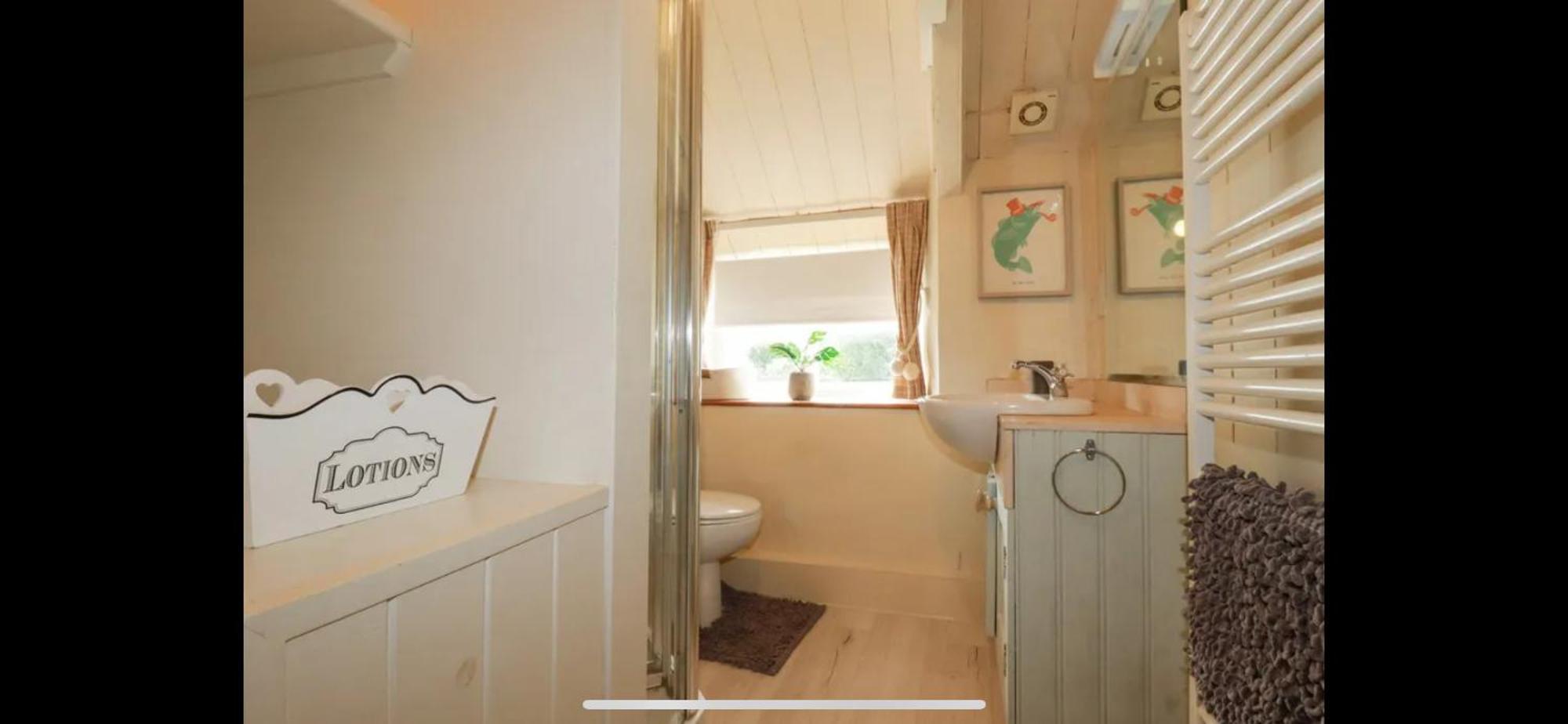 Meadowside Cottage, Characterful Grade 2 Listed Cottage Near To Wadebridge And Padstow Exteriör bild